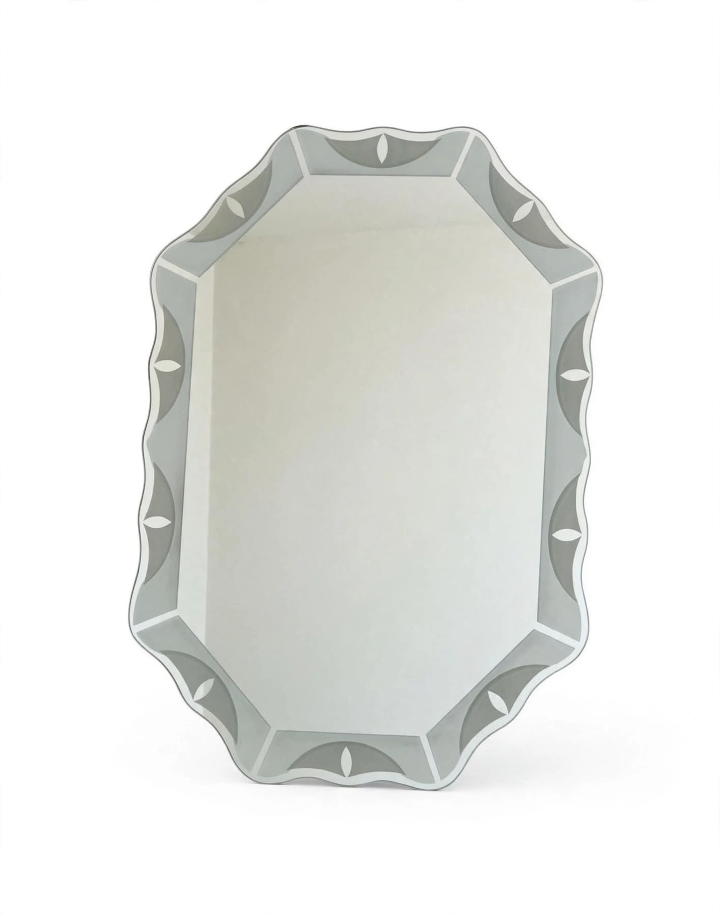 Venus Wave Scalloped Rectangular Mirror